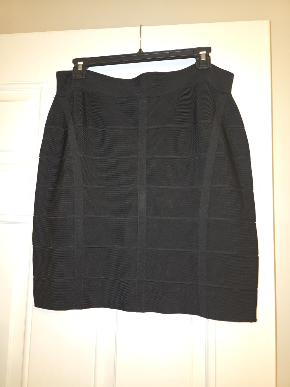 Classic Black Knit Pencil Skirt - Women's